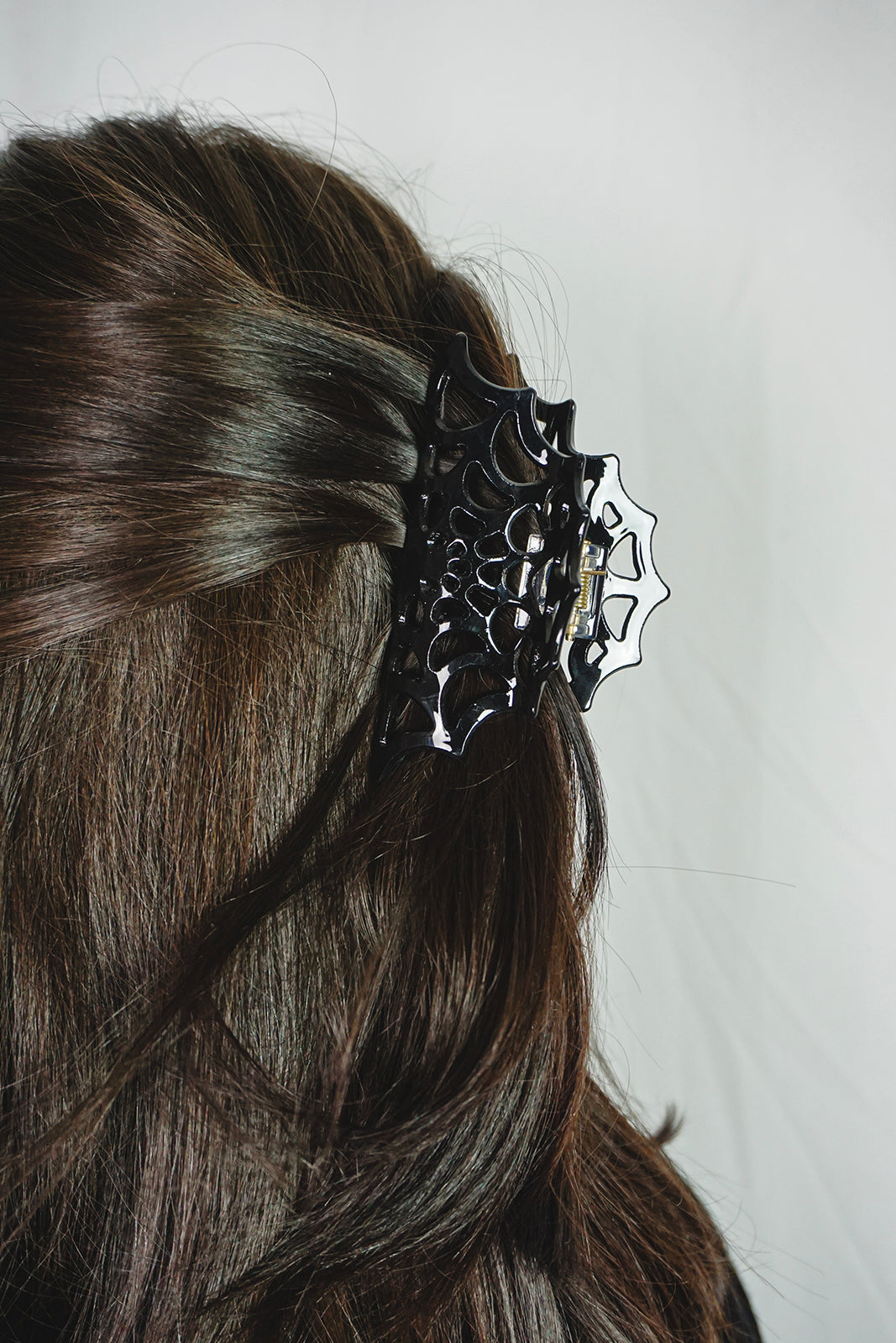 Spooky Spiderweb Hairclip Black