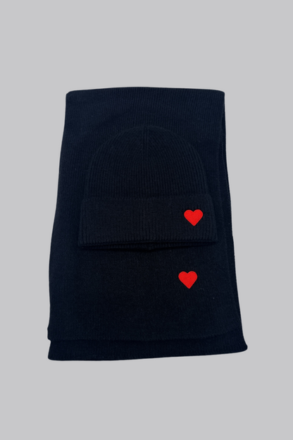 Queen of Hearts Scarf & Beanie Set