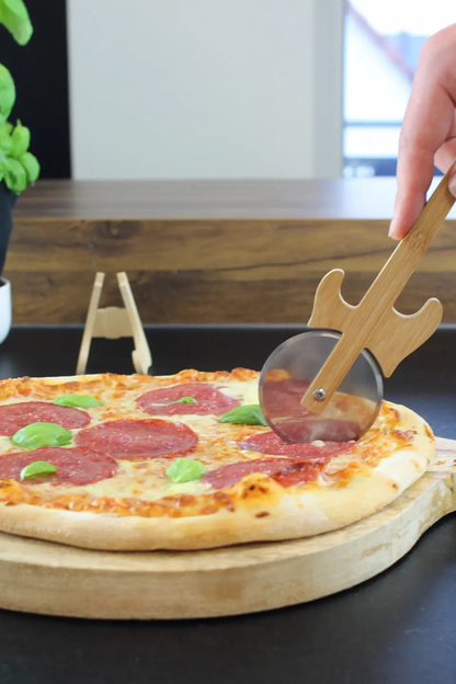 Guitar pizza cutter with stand
