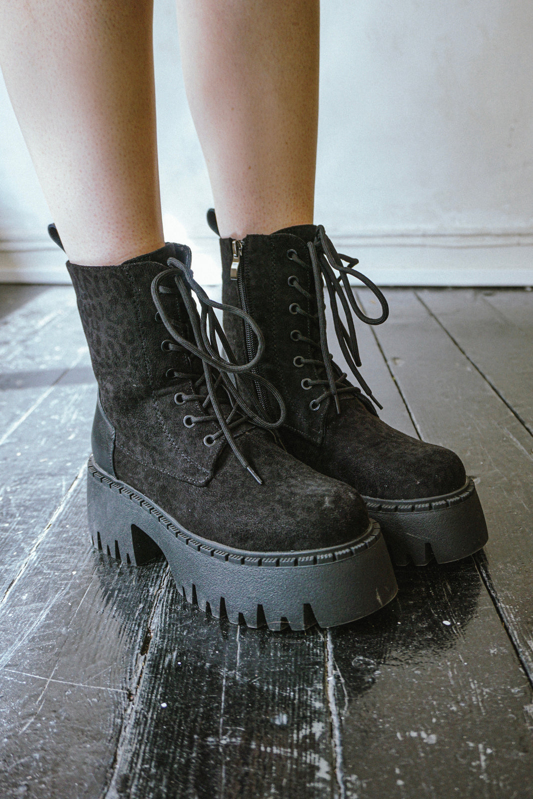 Chunky Leopard Velvet Boots