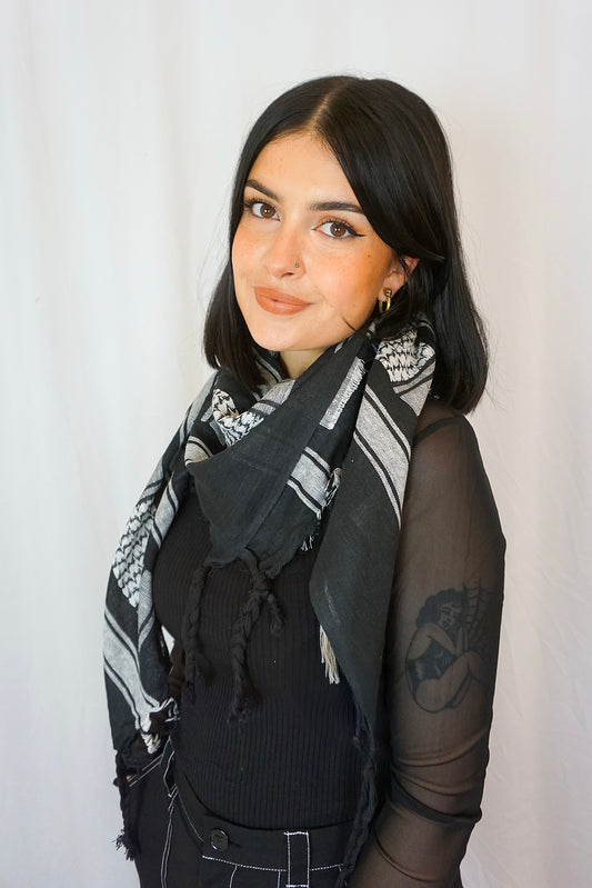 Desert Scarf Black & White