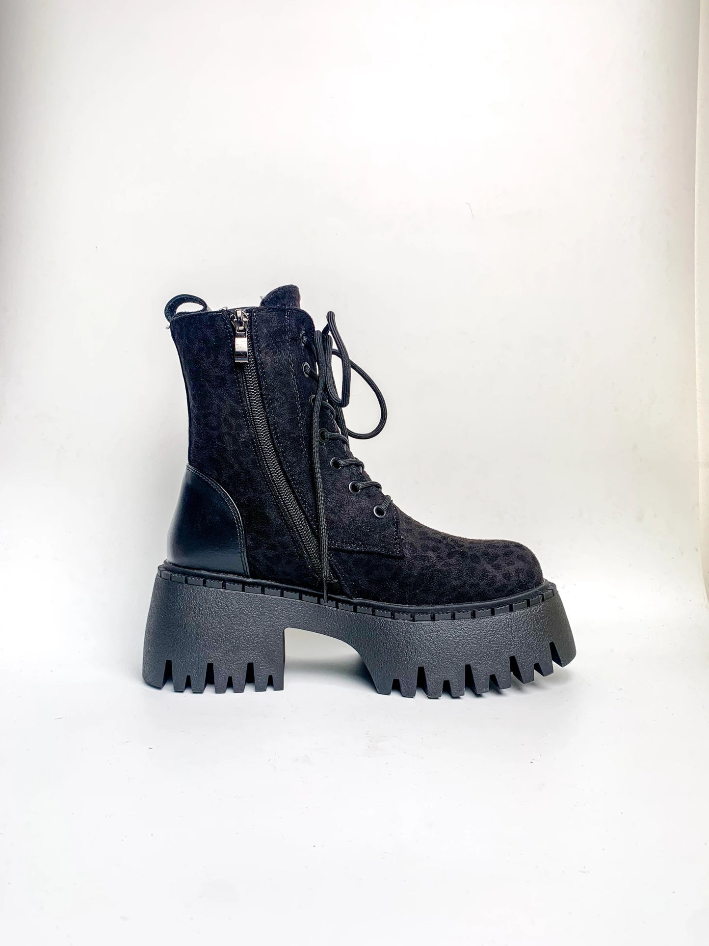 Chunky Leopard Velvet Boots