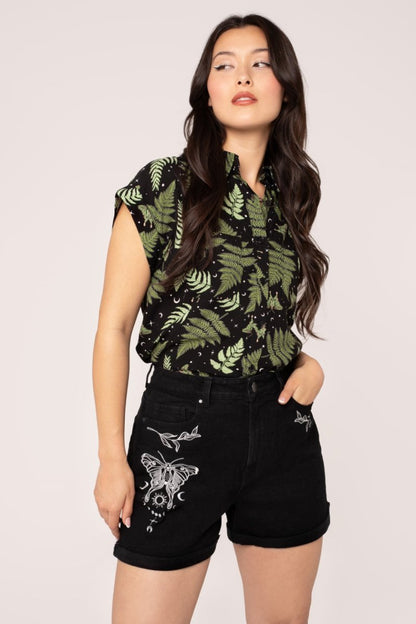 Metamorphosis Shorts - Shorts - Hell Bunny