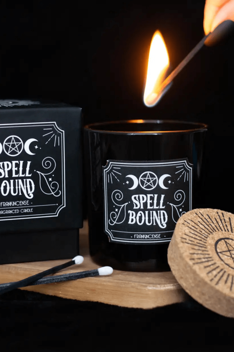 Midnight Ritual Candle: Spell Bound - Deco - Something Different Wholesale Europe